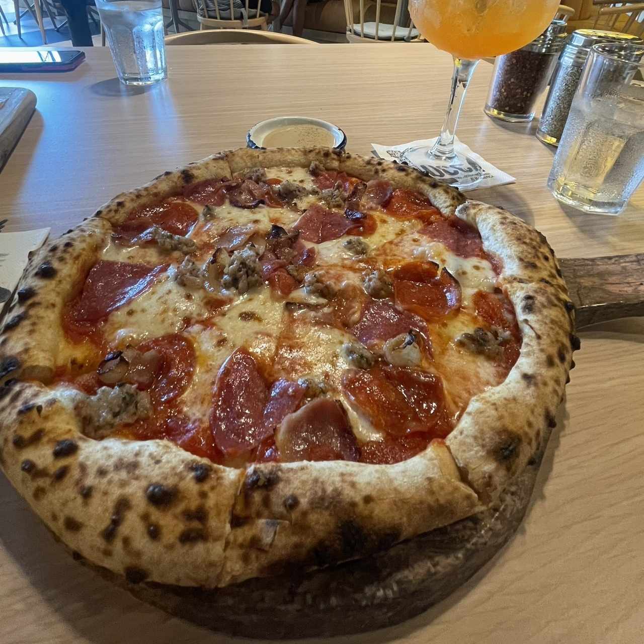 PIZZAS TRADICIONALES - CARNIVOR
