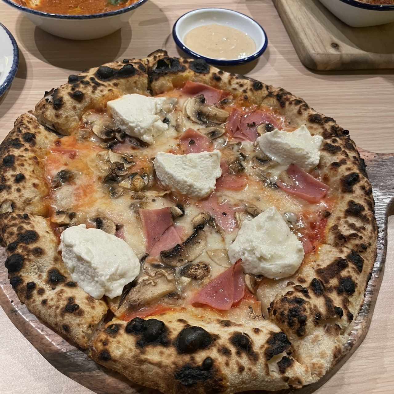 PIZZAS EXTRAORDINARIAS - MIAMI VICE