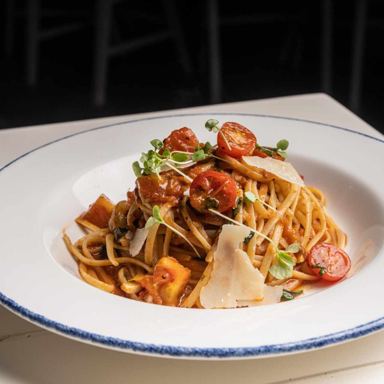 LINGUINI AL FILETTO DI POMODORO