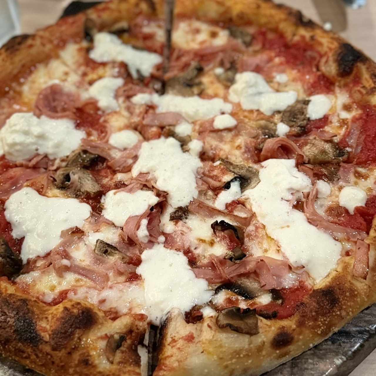 PIZZAS EXTRAORDINARIAS - MIAMI VICE