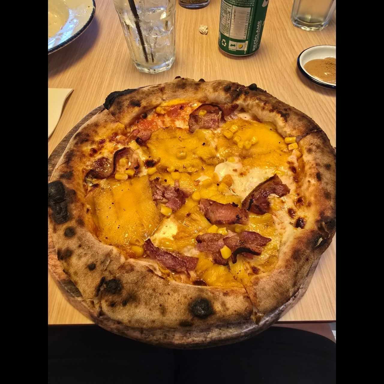 PIZZAS EXTRAORDINARIAS - MIAMI VICE
