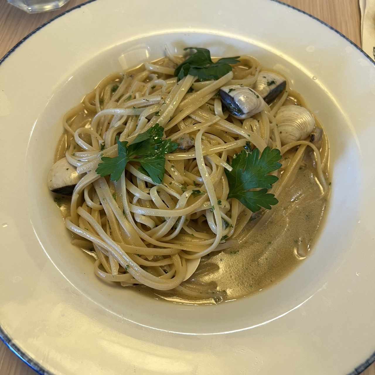 PASTA - LINGUINI VONGOLE