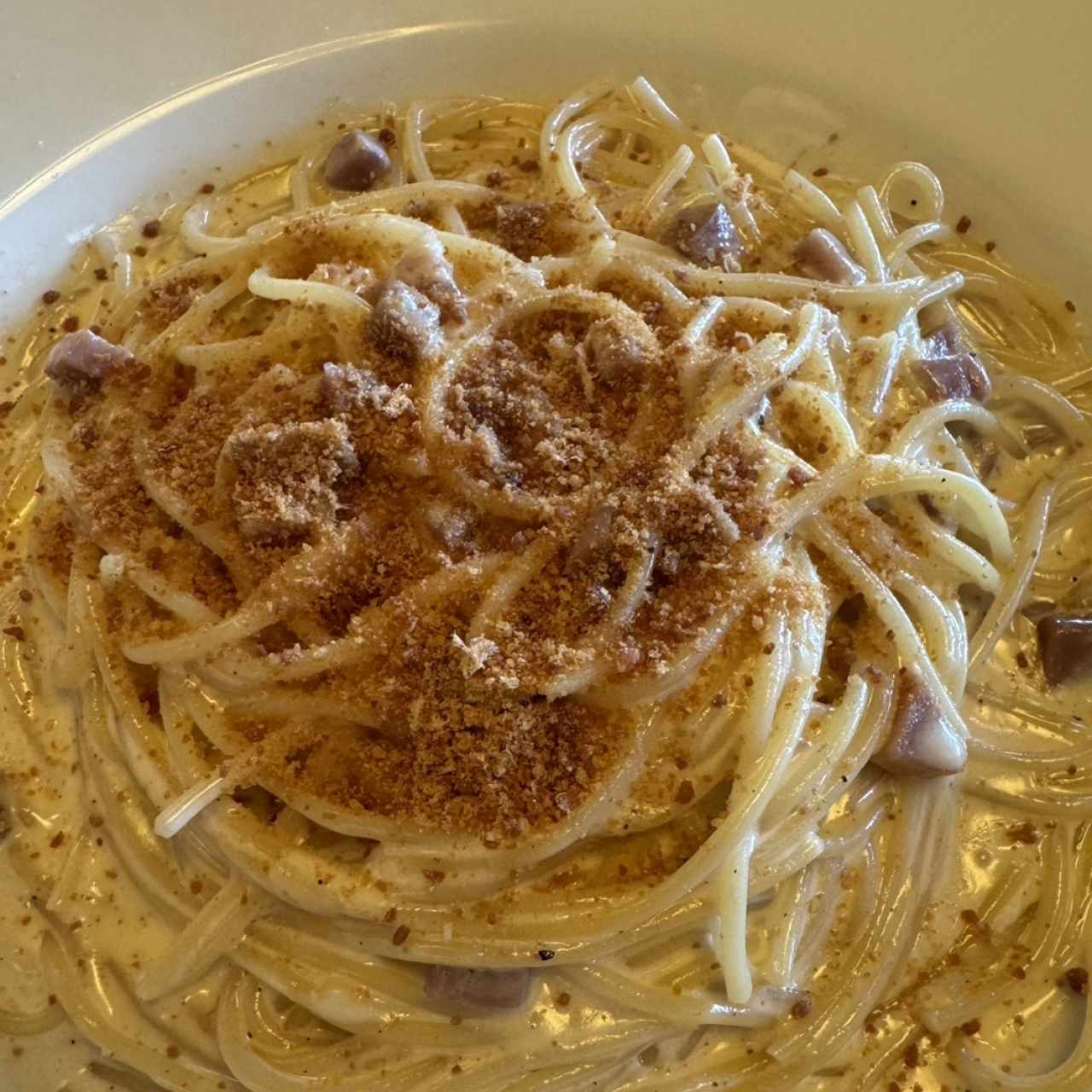 SPAGHETTI ALFREDO E PROSCIUTTO