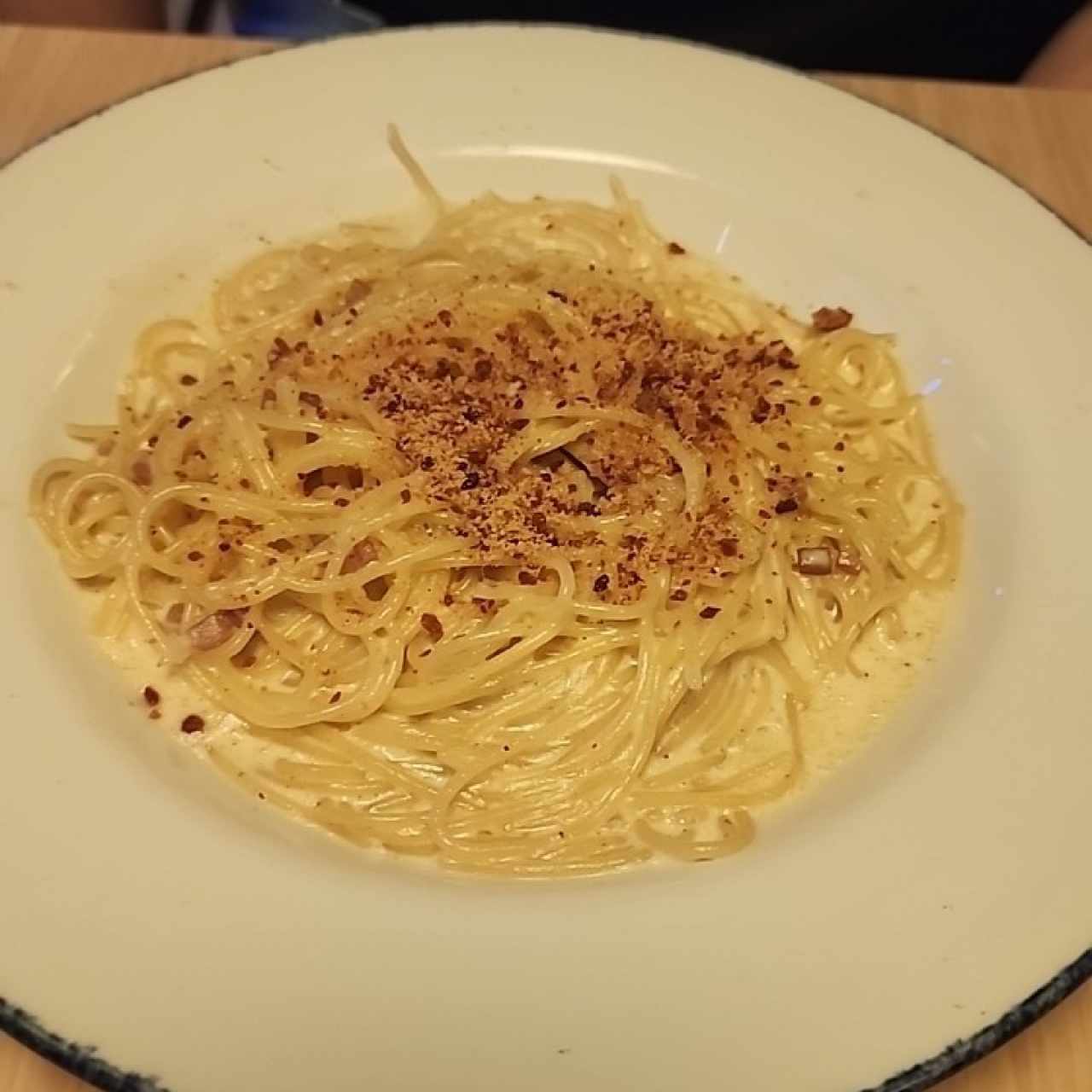 SPAGHETTI ALFREDO E PROSCIUTTO
