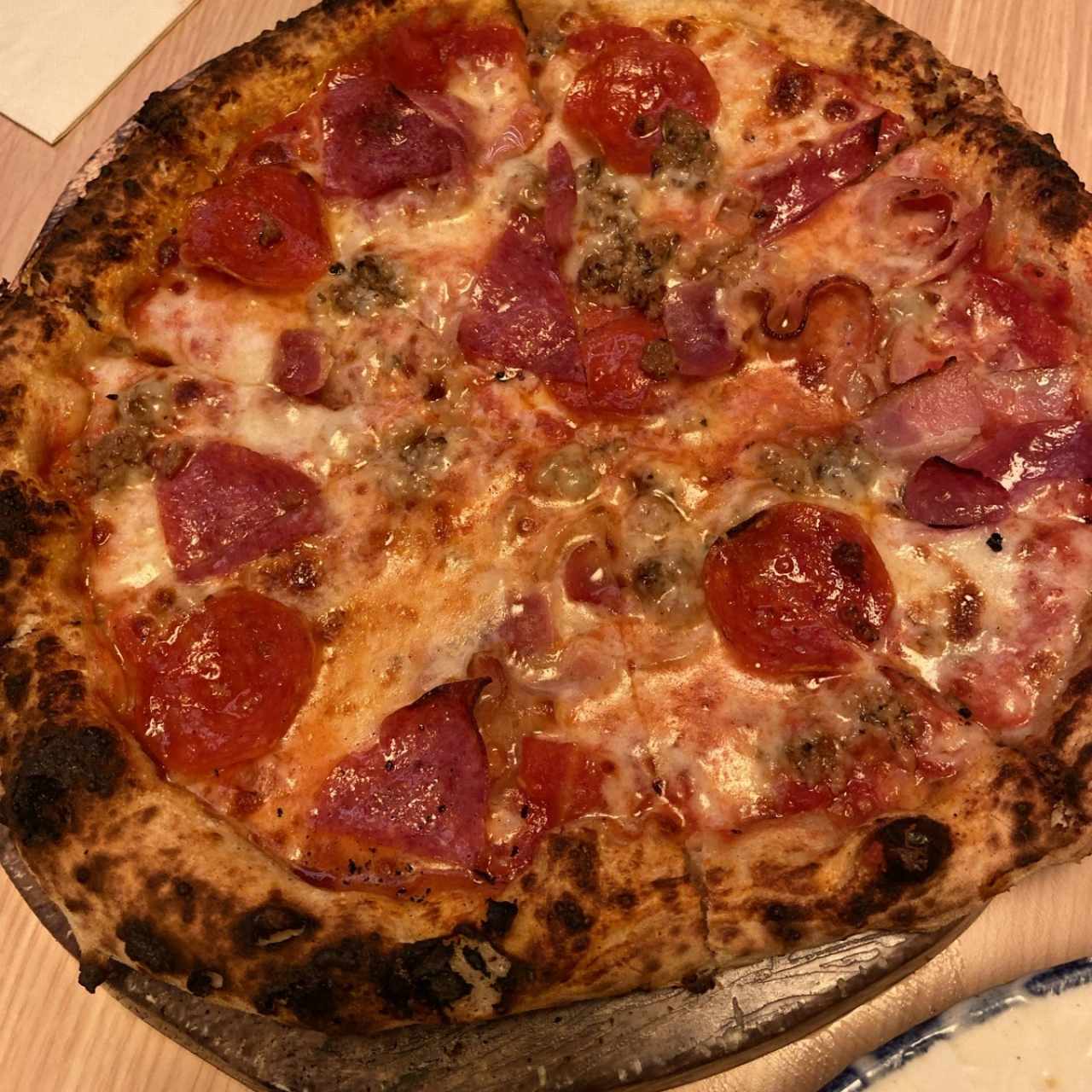 PIZZAS TRADICIONALES - CARNIVOR