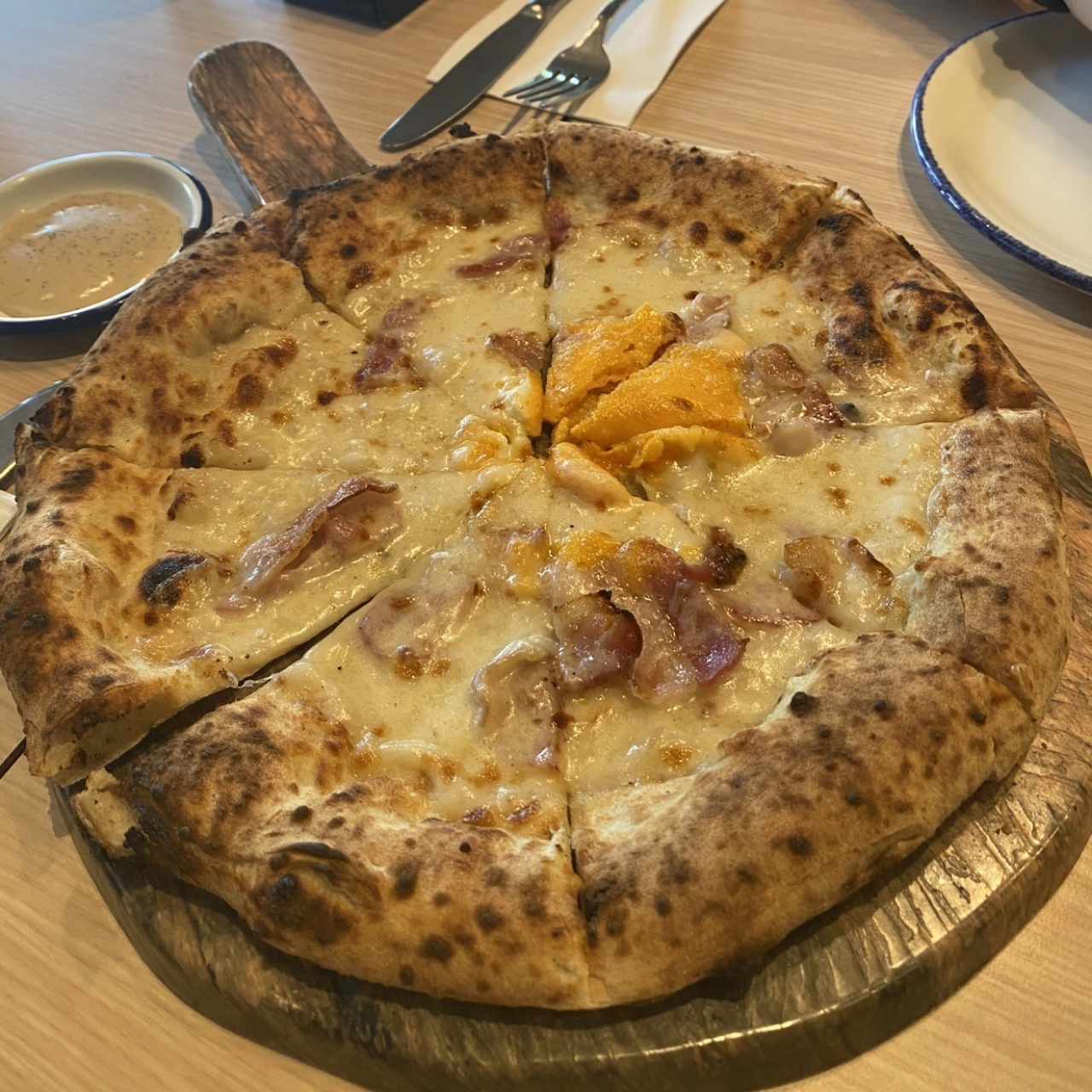 PIZZAS EXTRAORDINARIAS - CARBONARA