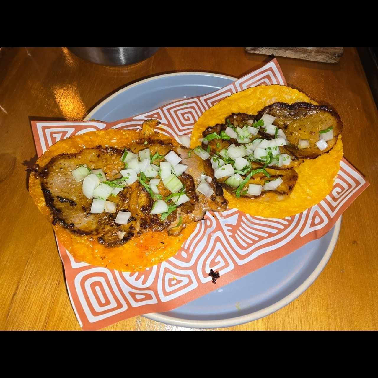 Tacos de lengua adobada