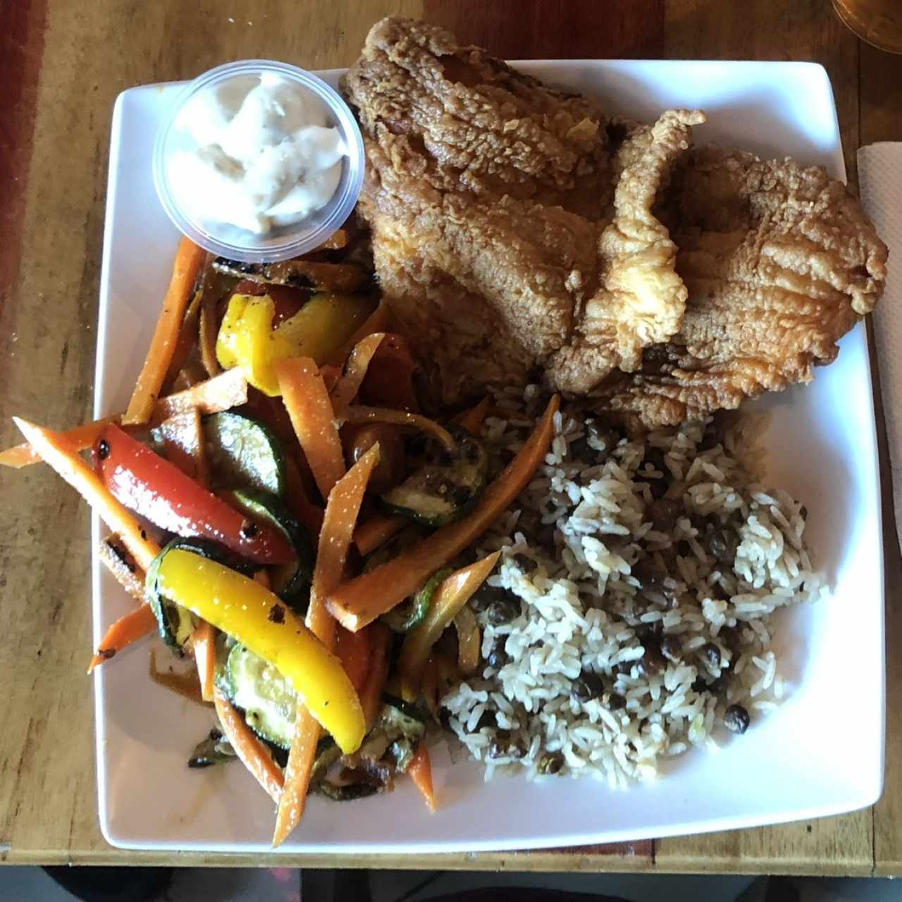 Filete de Pescado con ensalada y arroz  
