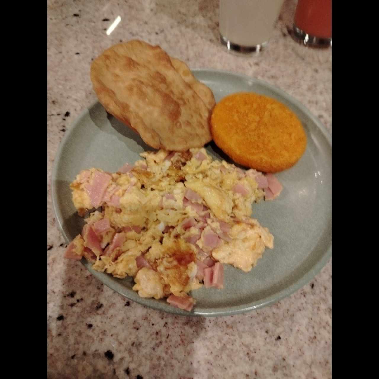 Huevos y jamón 