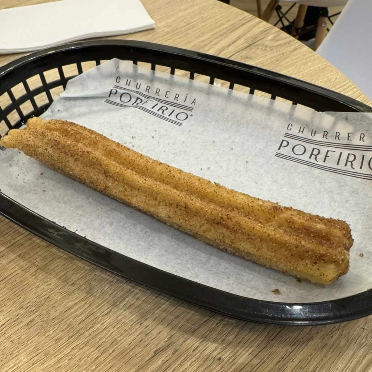 Churro relleno de dulce de leche 