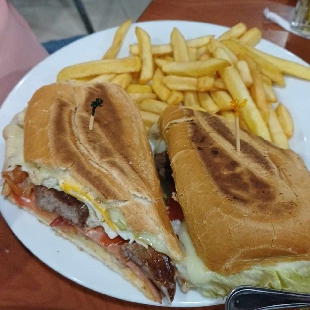 Emparedados- Especial Manolo