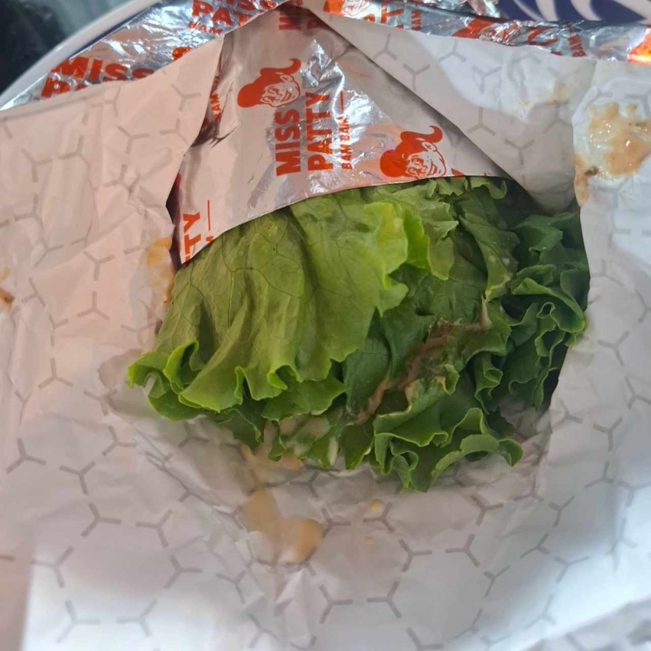 chicken sandwich en lechuga