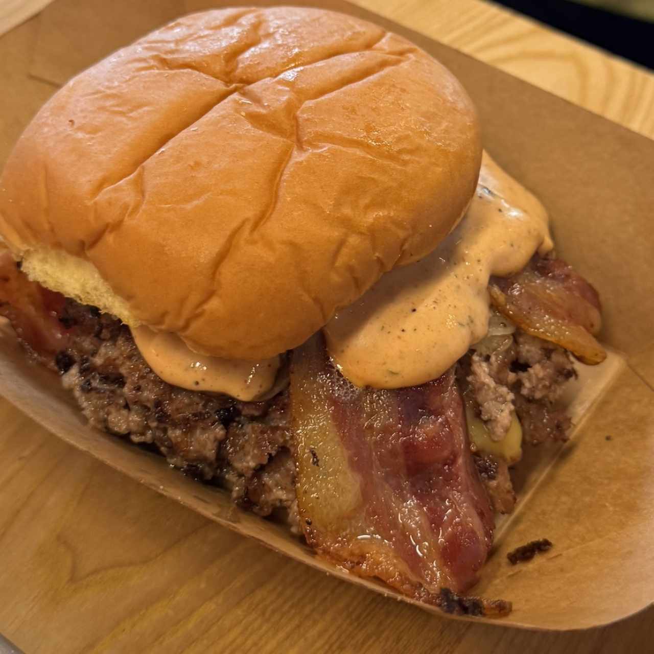 Triple burger con bacon