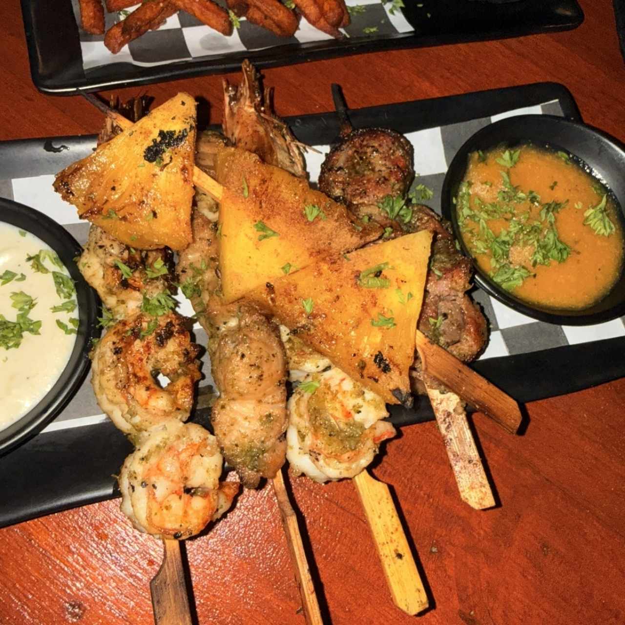 Brochetas mixtas