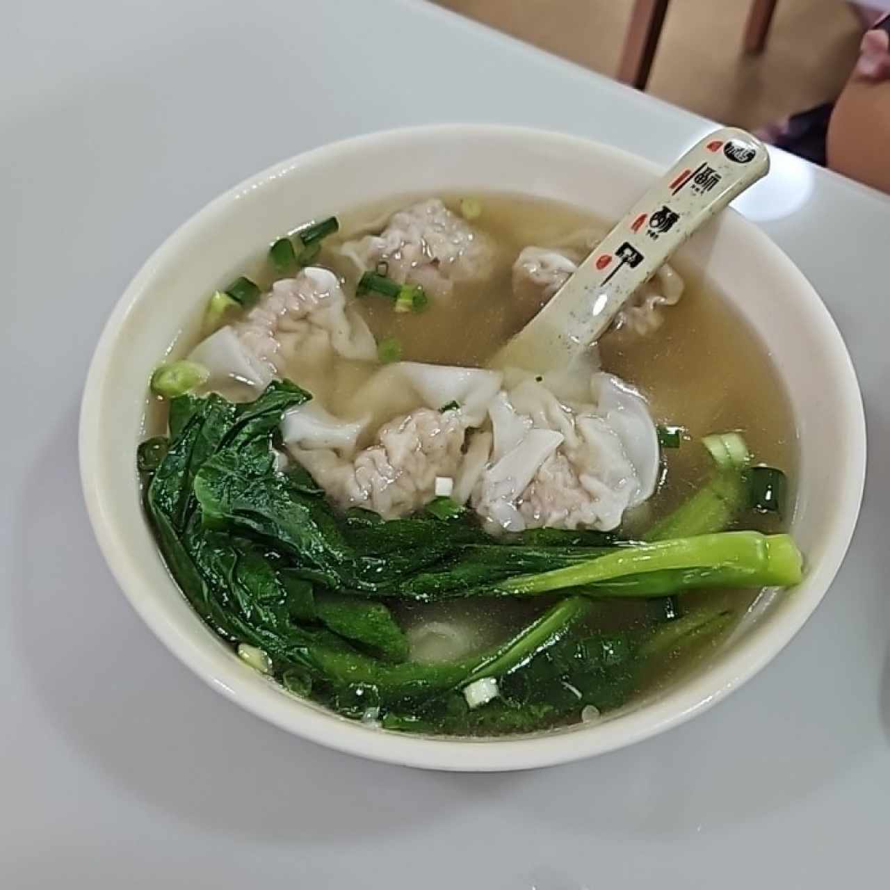 sopa de wanton