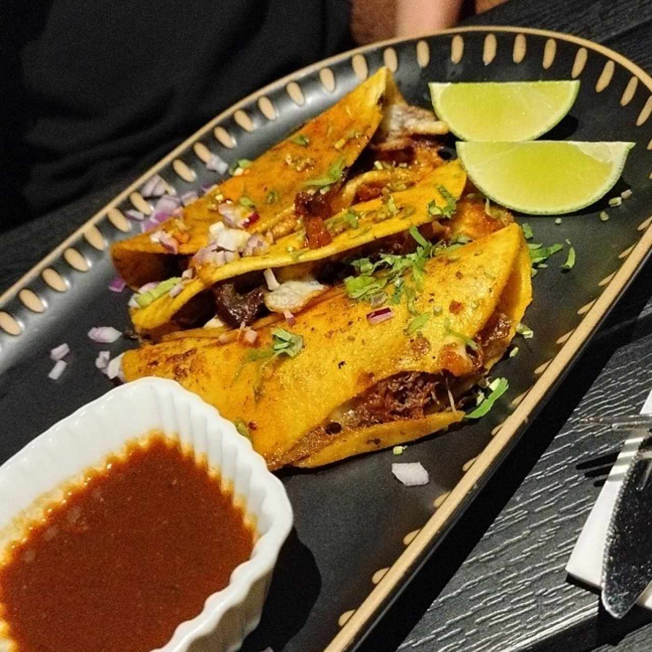 Tacos de Birria (Menú After Office)