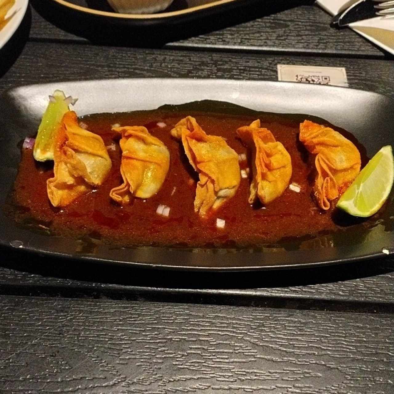 Gyozas de Birria (Menú After Office)