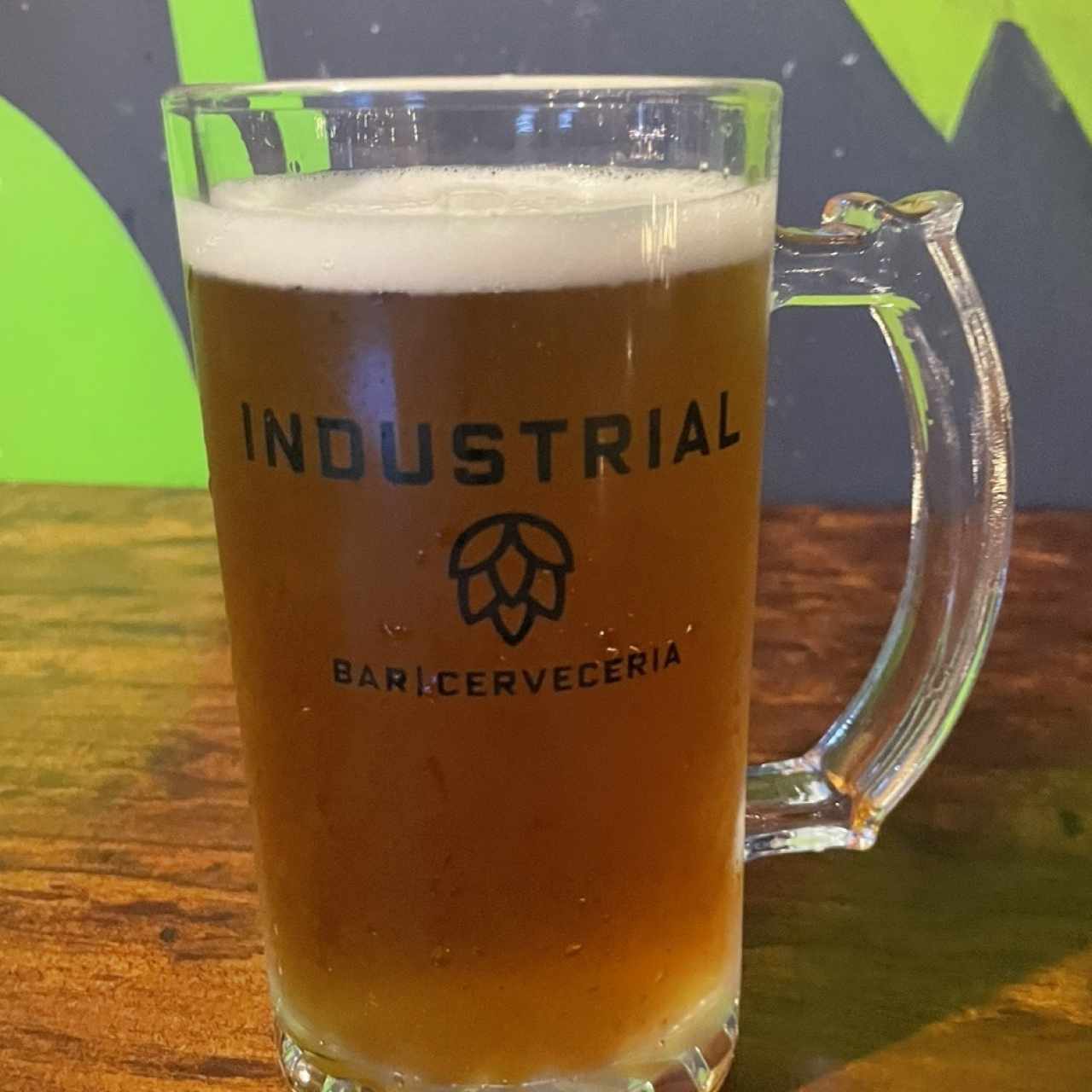 Blonde - cerveza artesanal 