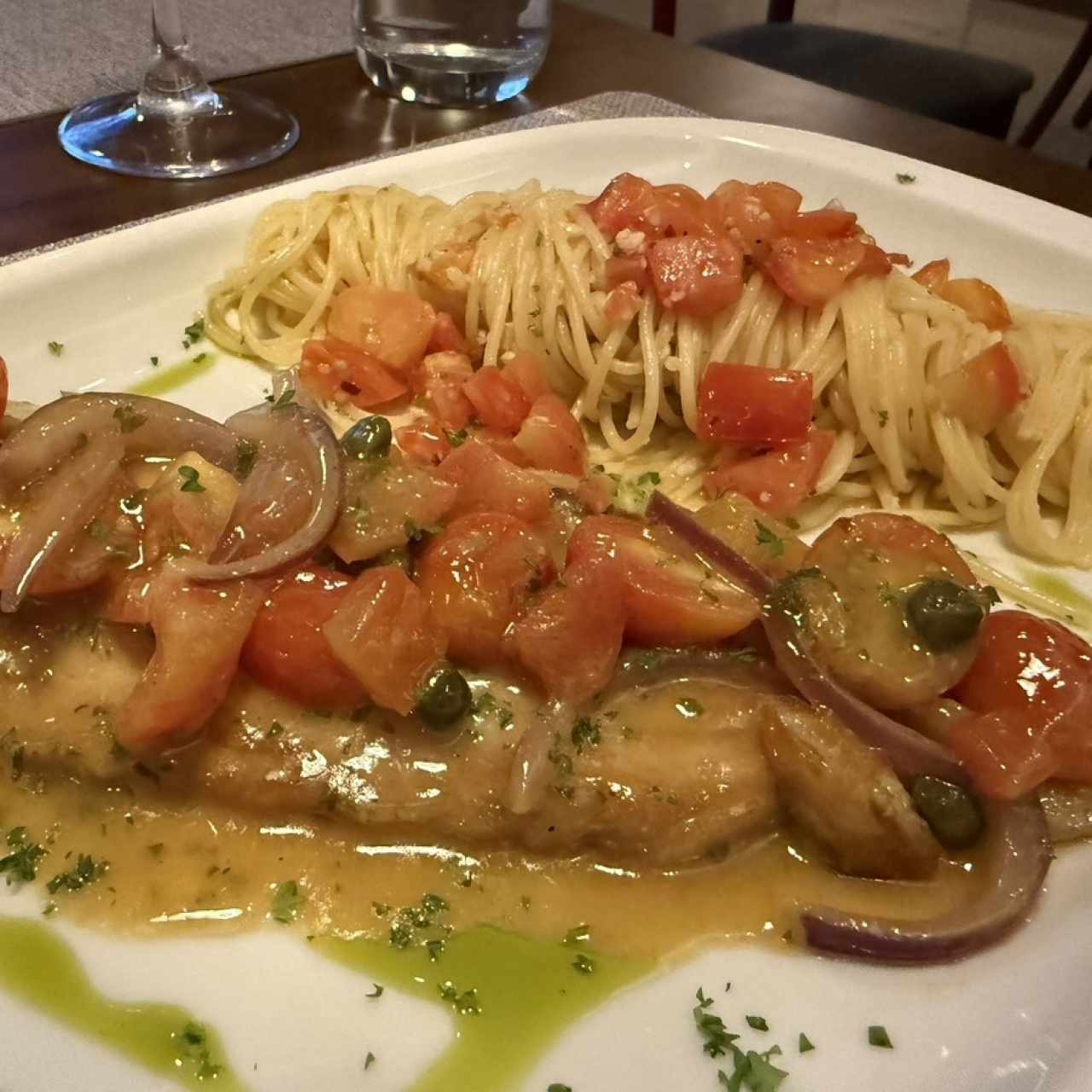 Corvina con pasta Aglio e Olio