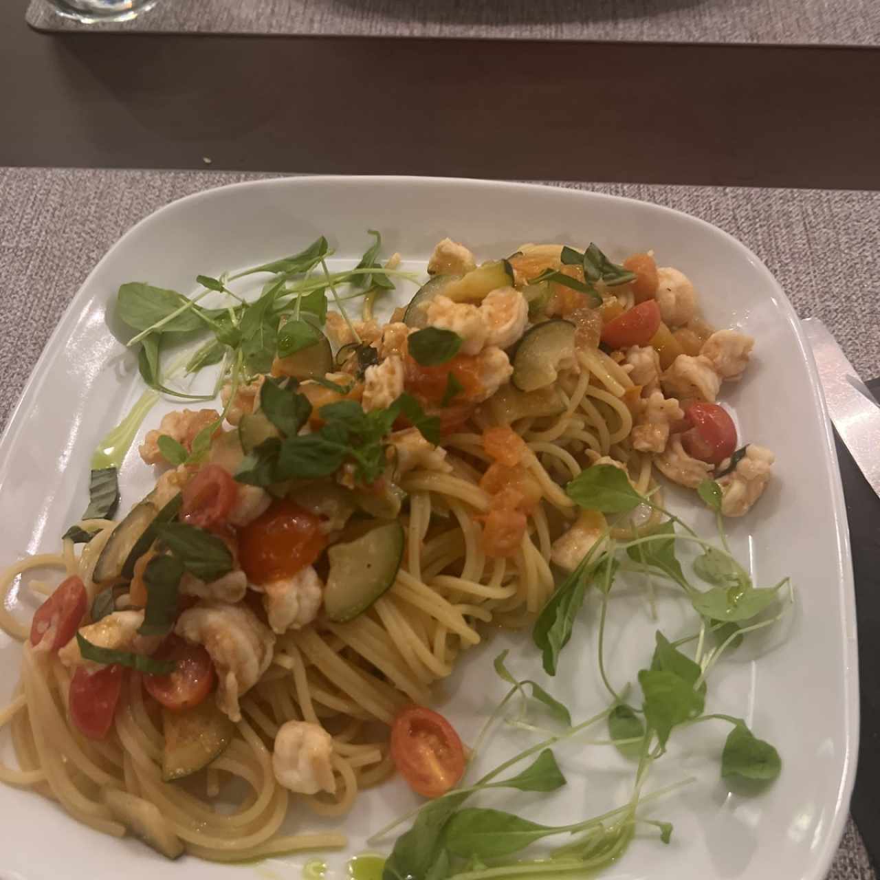 Spaguetti con camarones!🥰