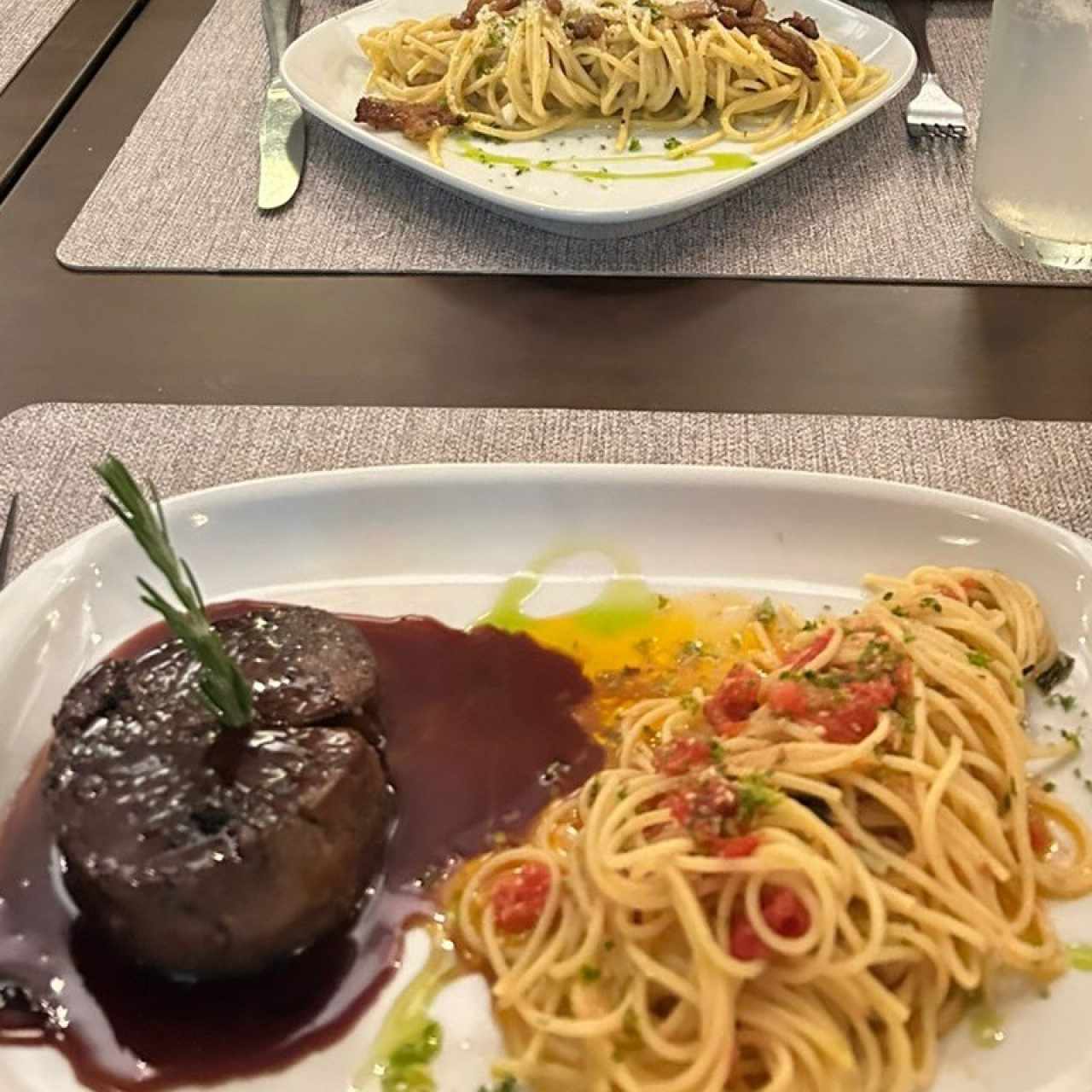 Filete de res en reducción de vino