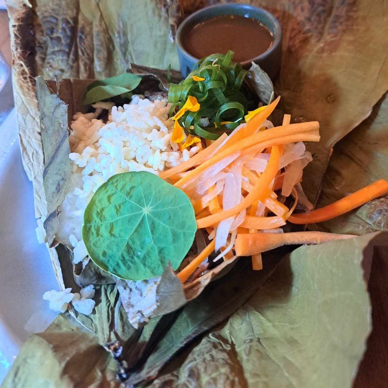 TAMAL STICKY RICE CON PATO
