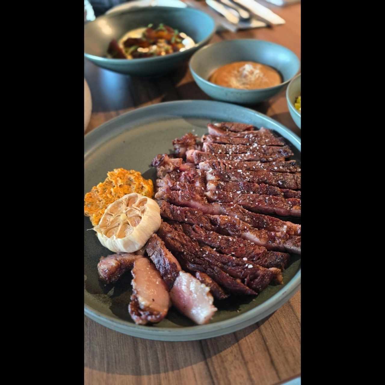 RIBEYE A LO BIEN MARCAO