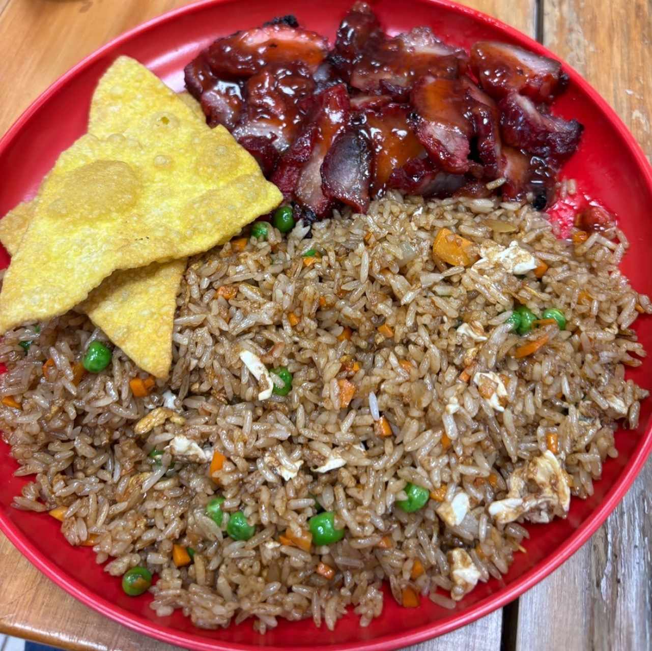 Puerco Ahumado y Arroz Frito