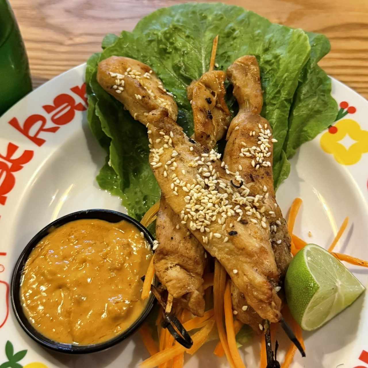 Sathai de pollo 