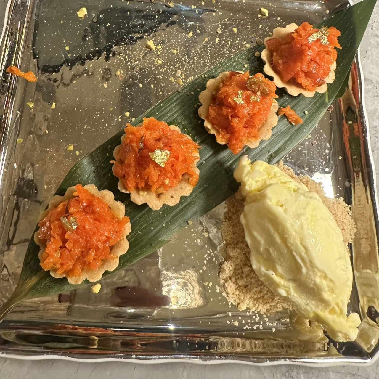Carrot halva tart with Saffr 