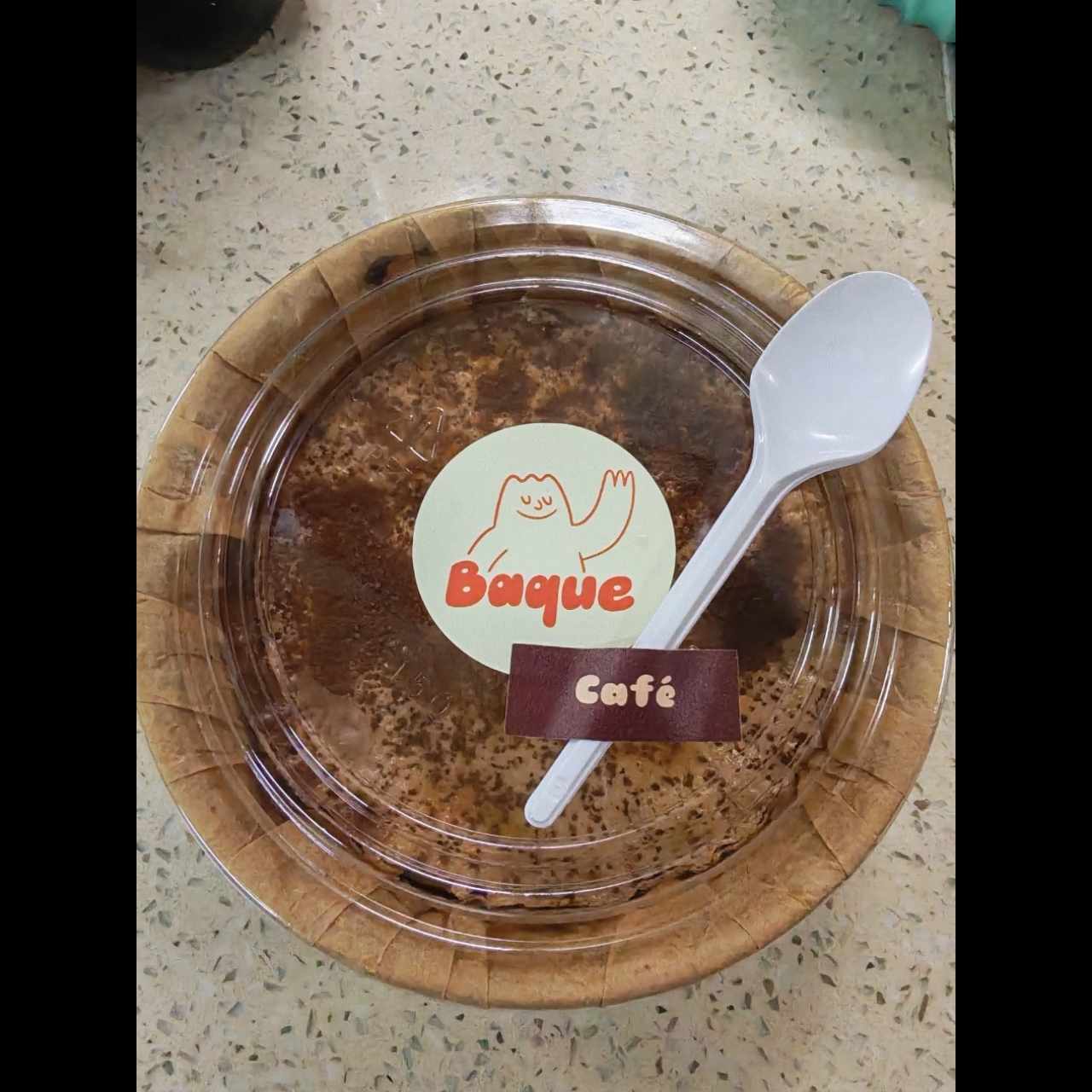 Tarta Vasca de café-tiramisu 