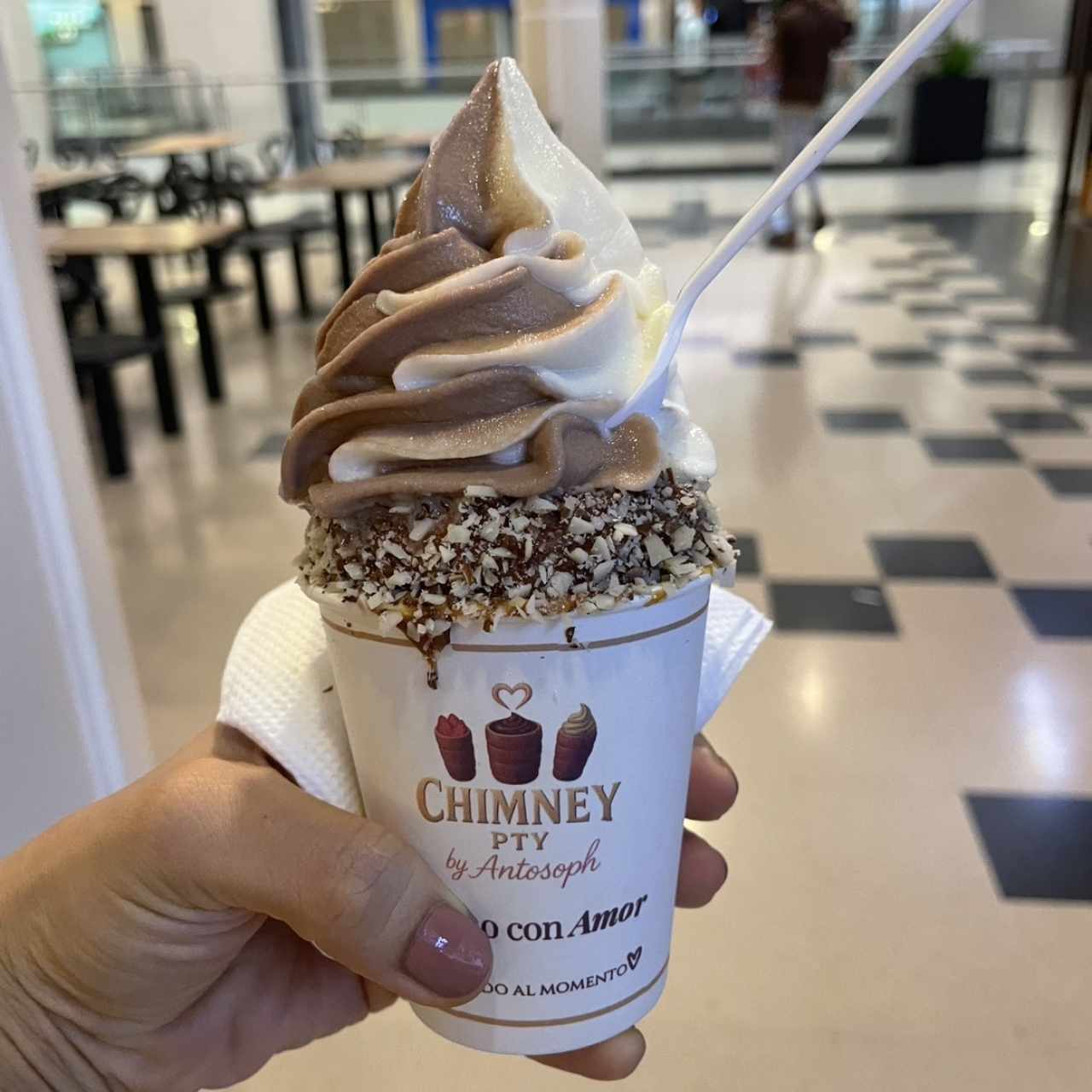 Chimney con almendra y dulce de leche