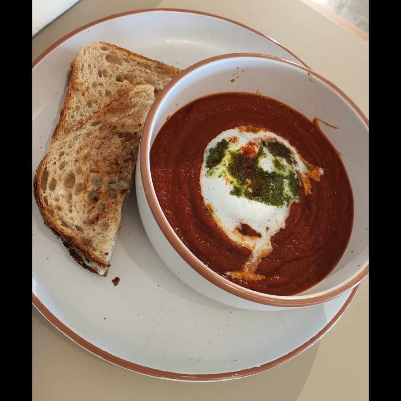 Sopa de tomate