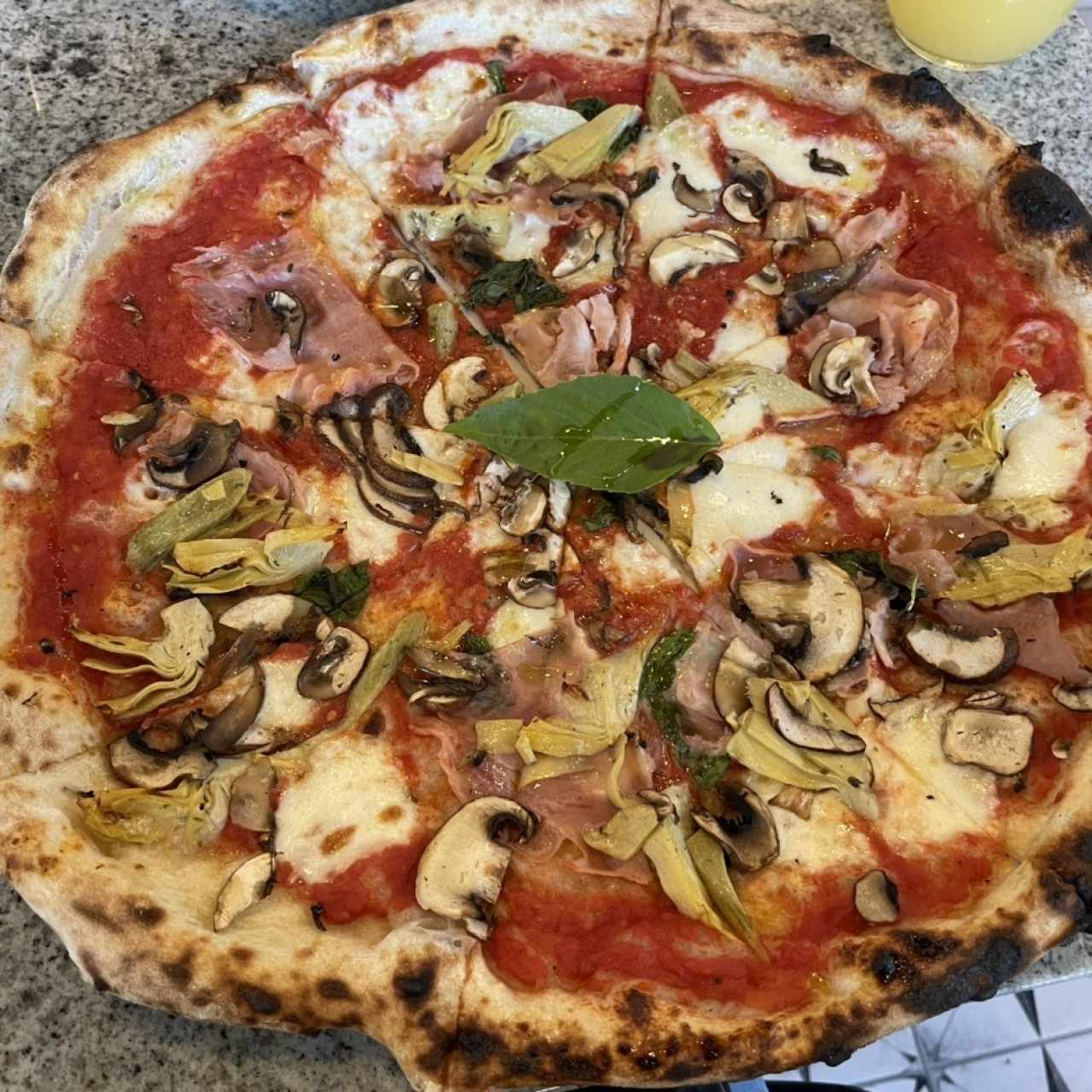 Pizza caprichosa 