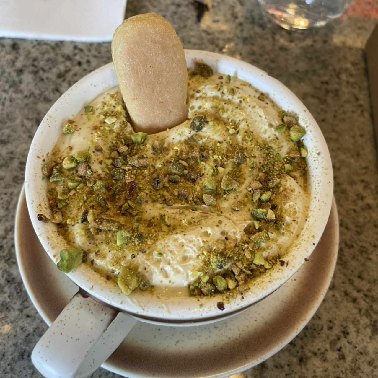 Tiramisu con pistacho