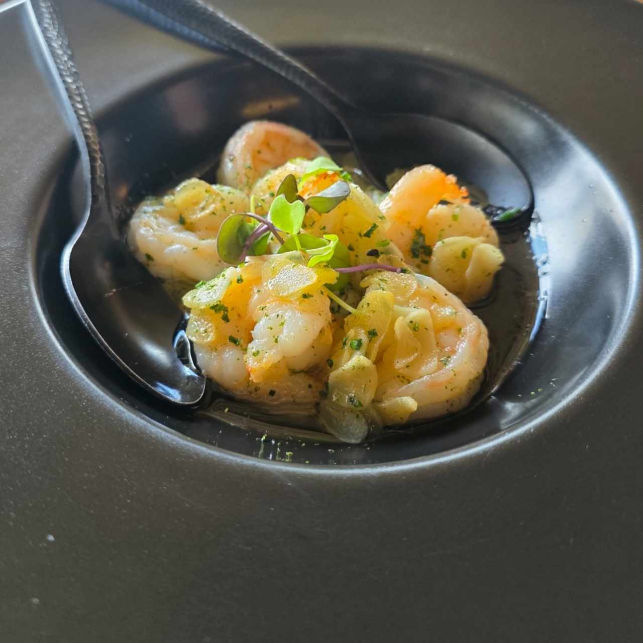 camarones al ajillo