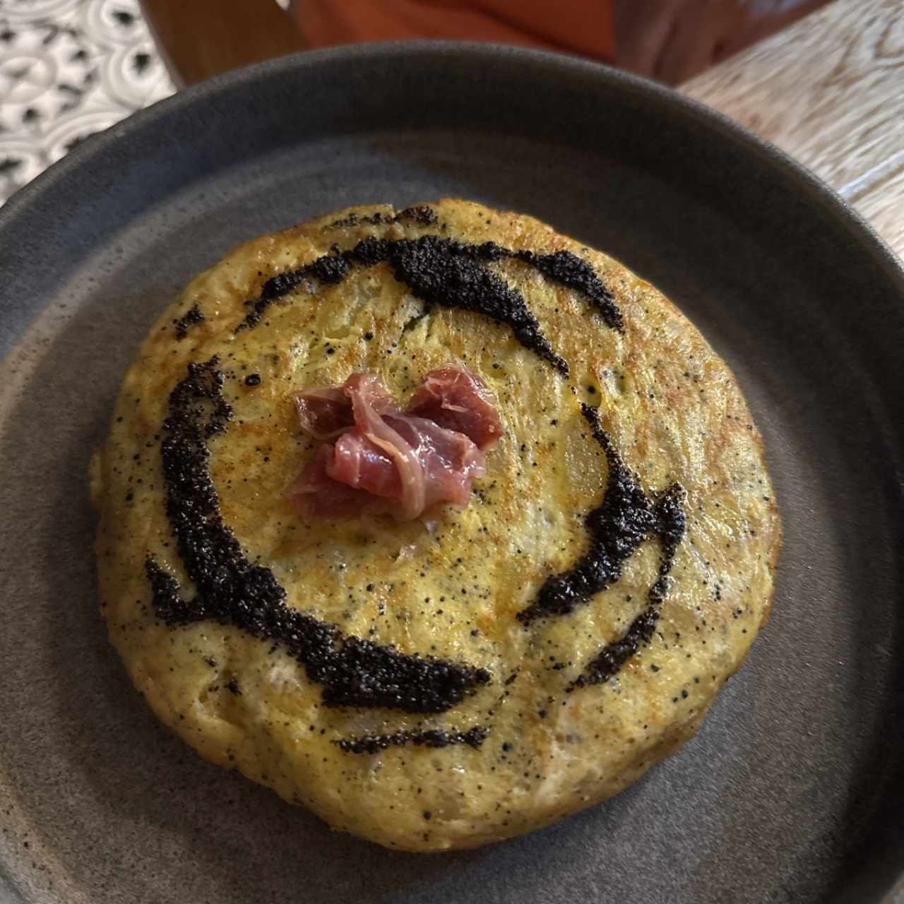 Tortilla de patatas trufada