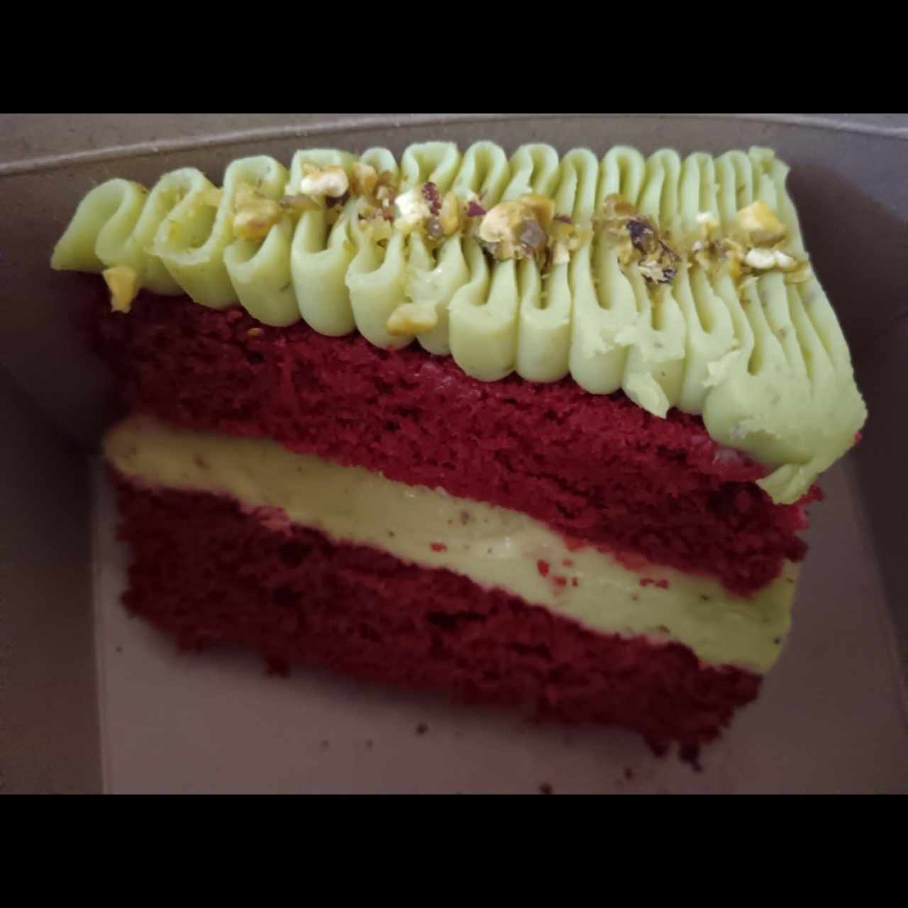 Dulce de Red Velvet y pistacho 