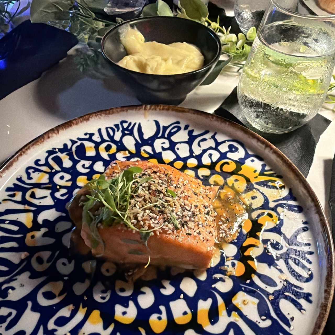 SALMÓN GLASEADO