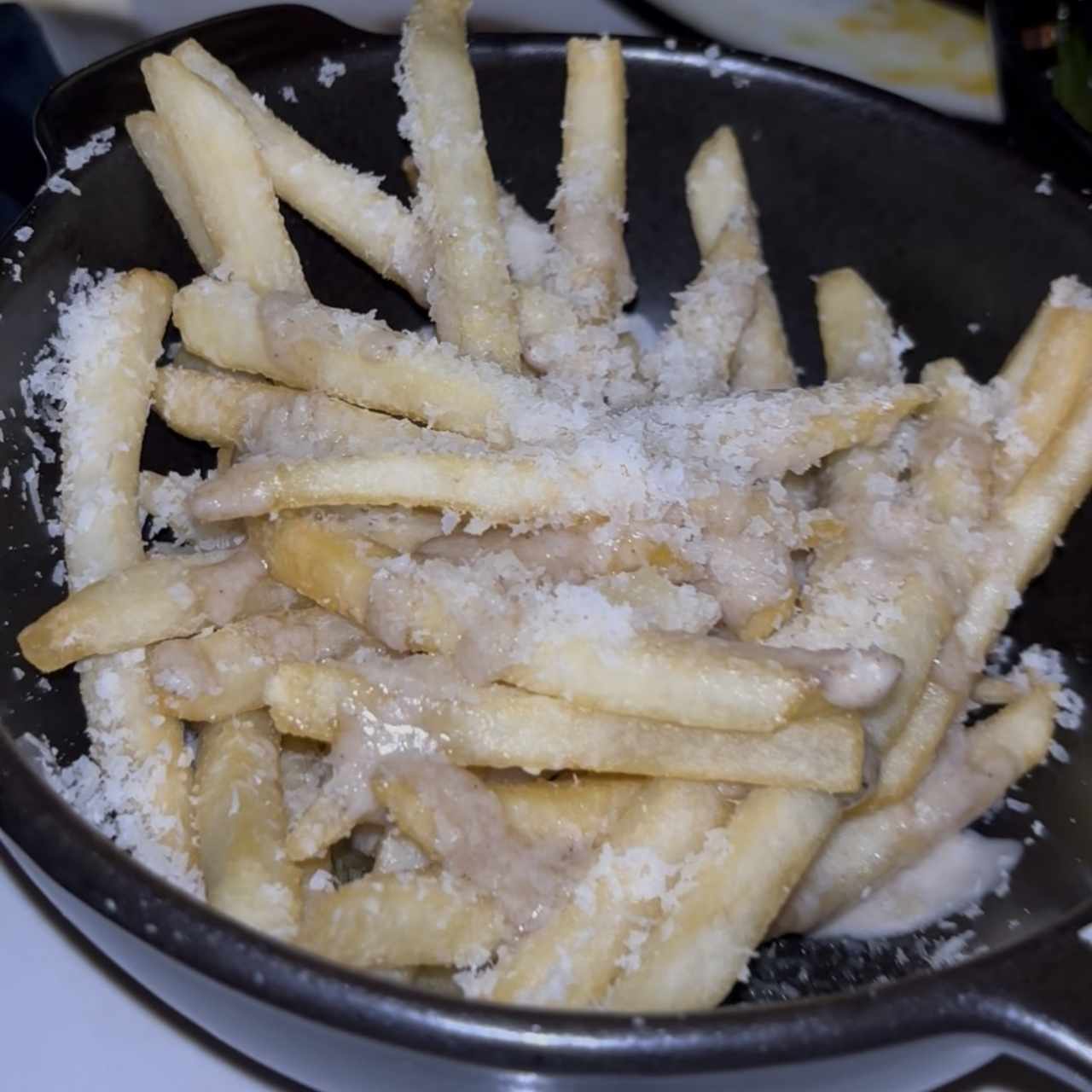 SIDES - PAPAS TRUFADAS