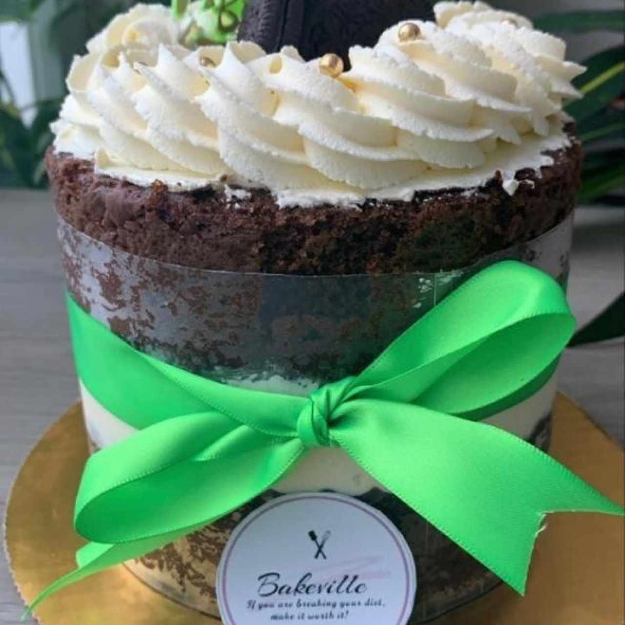 Naked Cakes