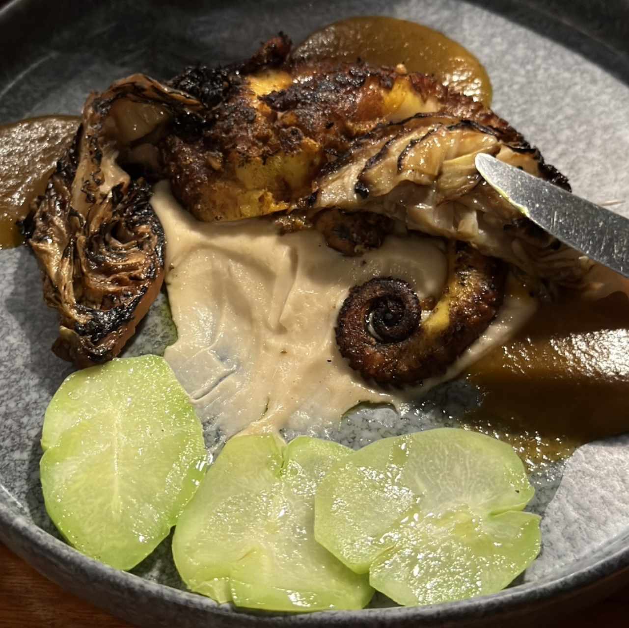 Pulpo en cama de ñame