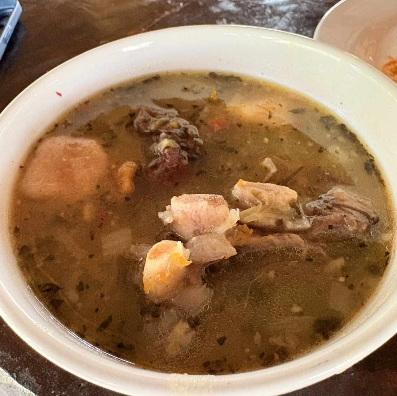 Sopa de costilla ahumada 
