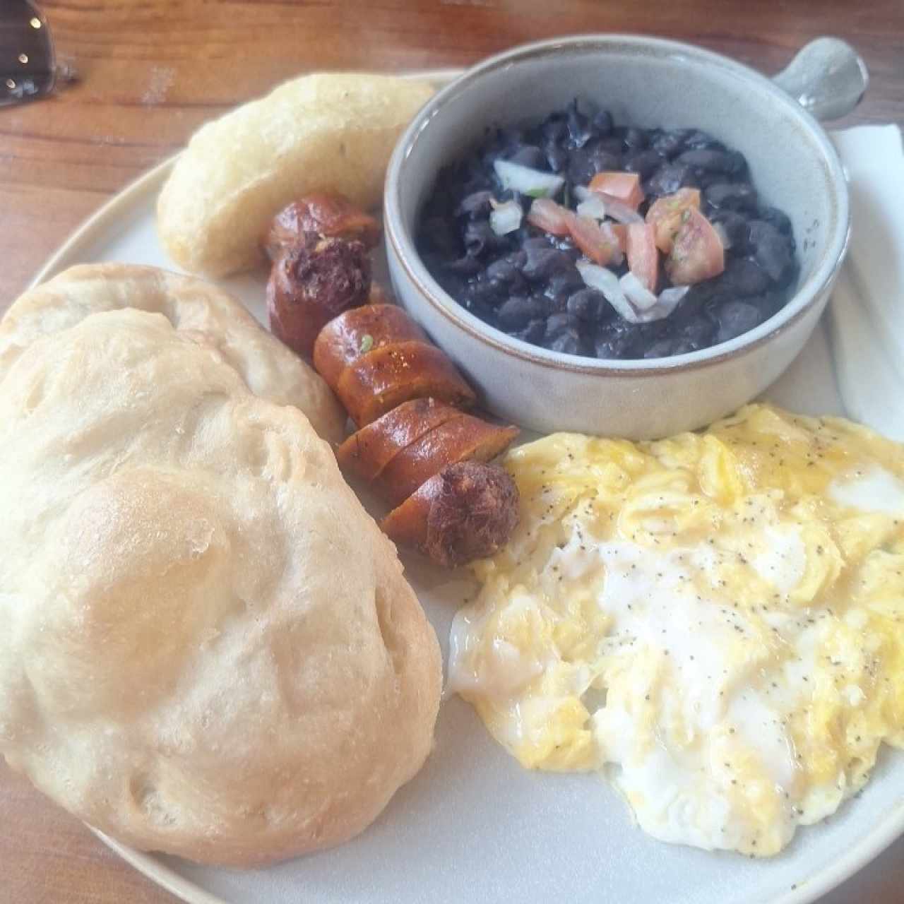 Sip Studio (Desayuno Panameño)