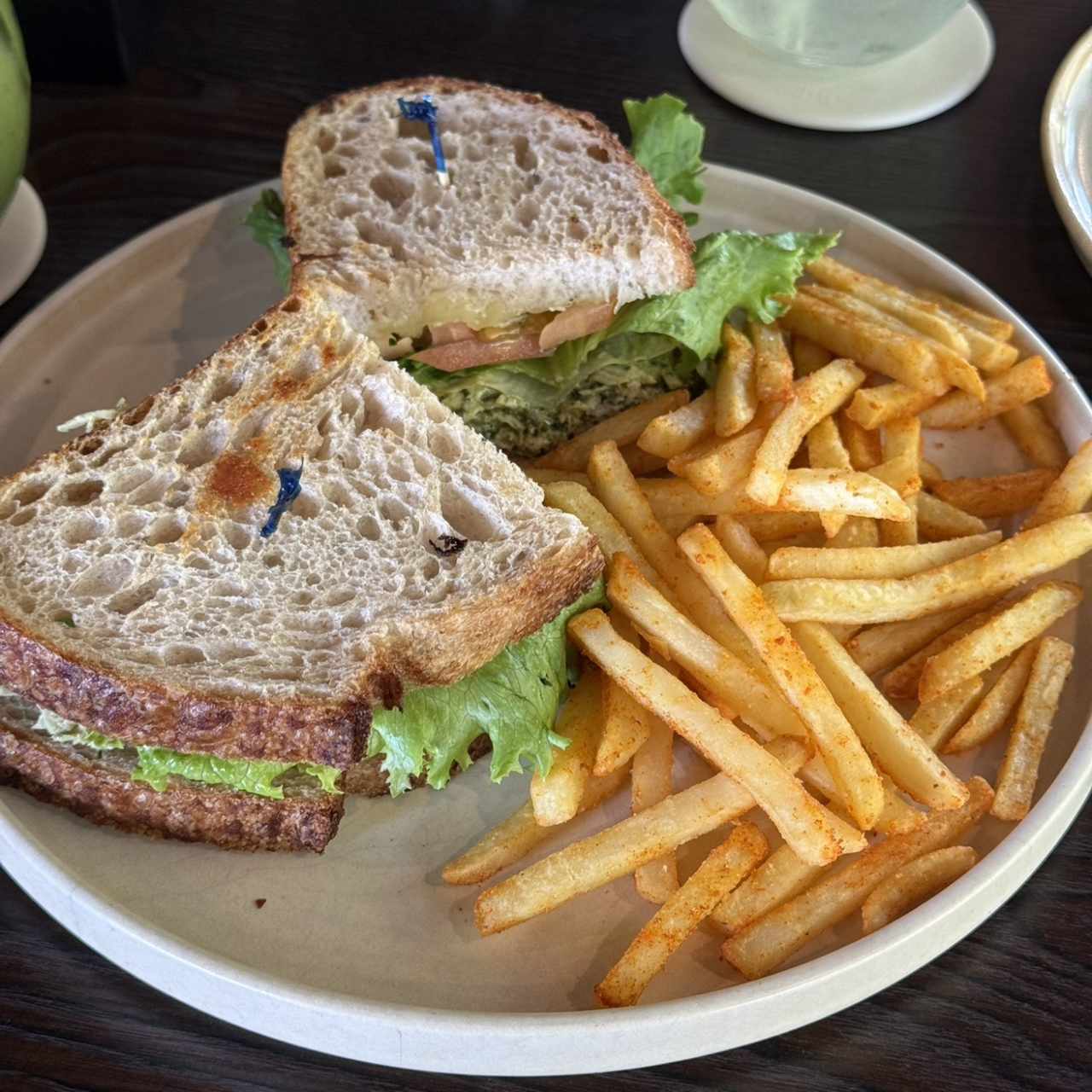 Pesto chicken sandwich 