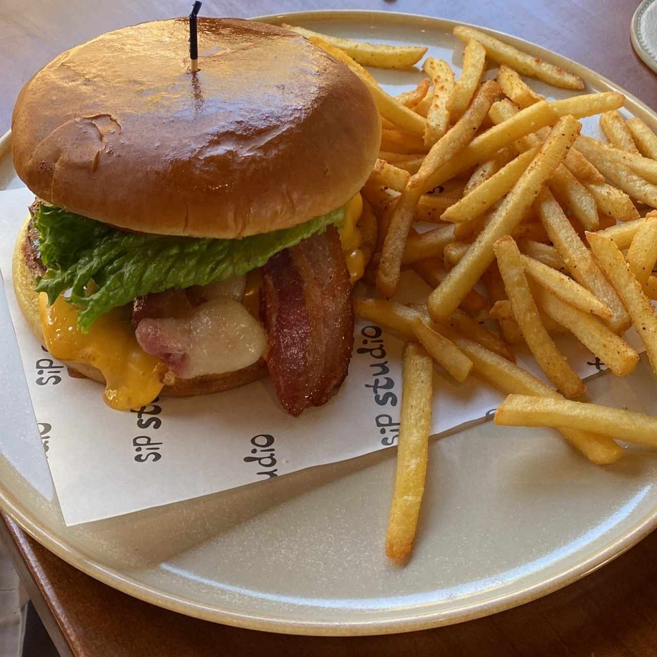 Hamburquesa Classica con bacon