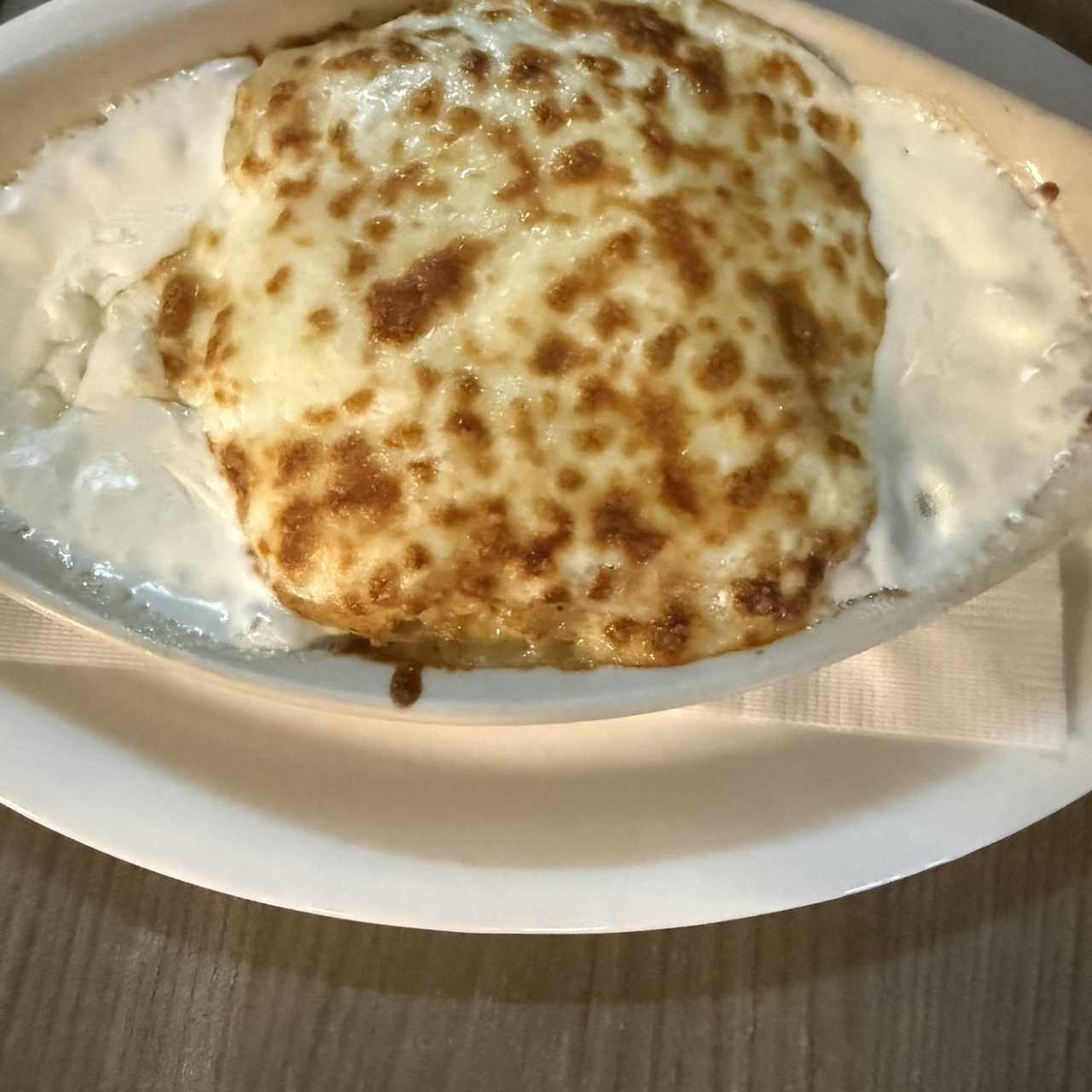 Lasaña de pollo en salsa blanca 