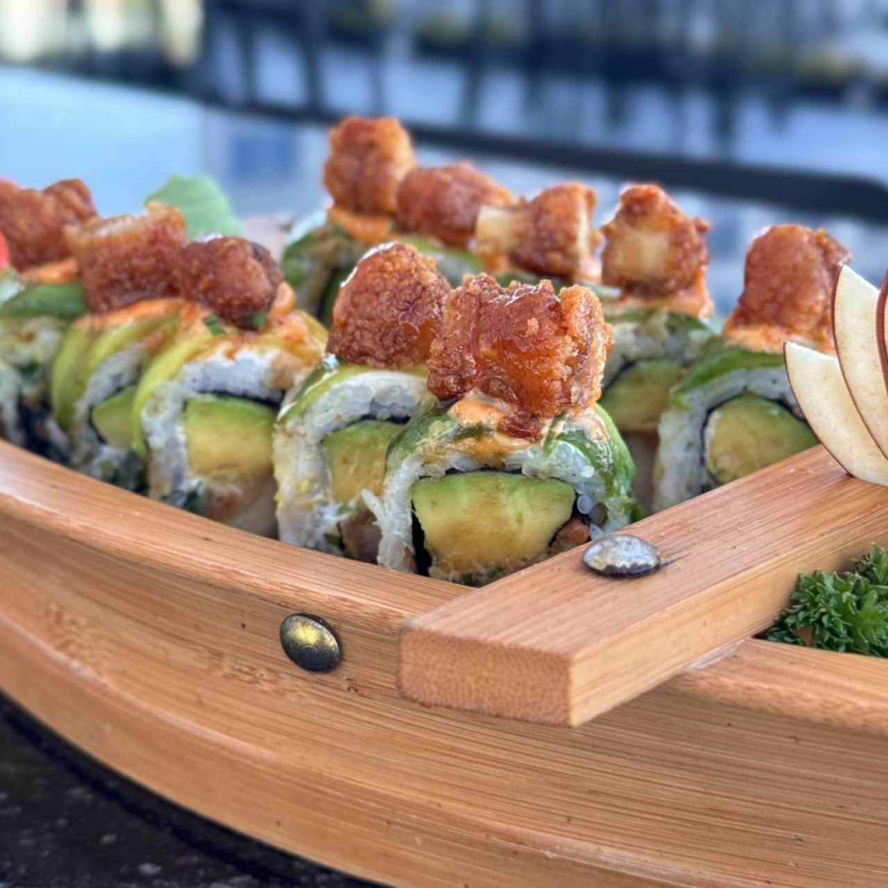 CHICKEN ROLL