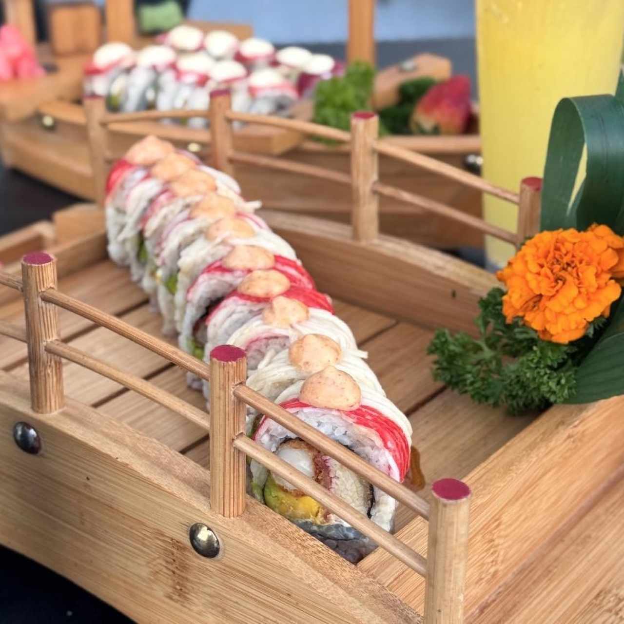 TEMPURA ROLL