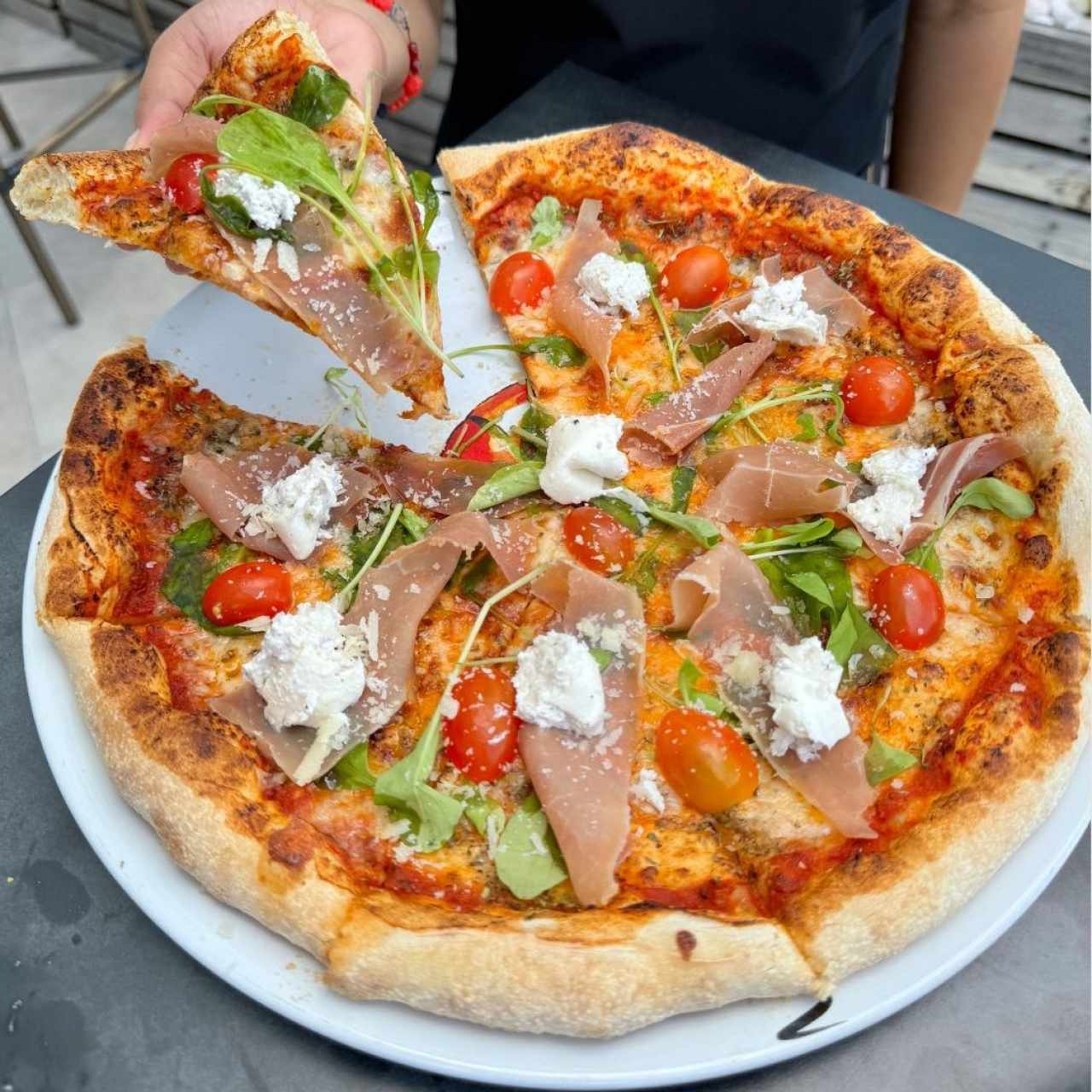 LA ITALIANA